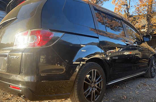 マツダ MPV 左リアフェンダーへこみ修理